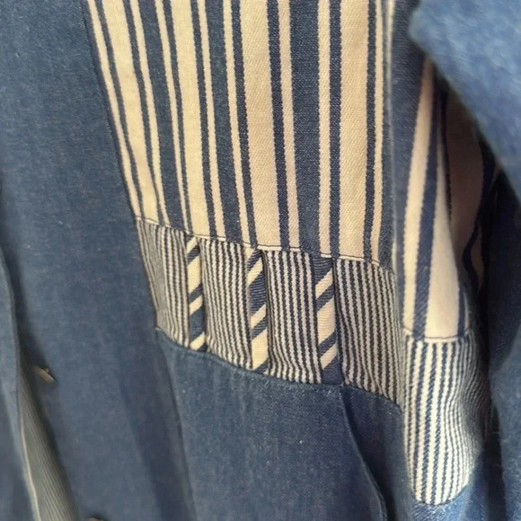 Vintage 80s Made in USA 100% Cotton Blue White Striped Button Front Jacket - Picture 5 of 5